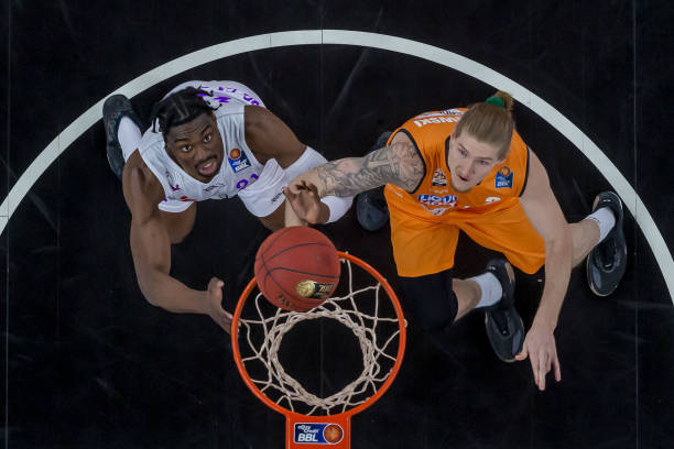 强调的不仅 强调的不仅