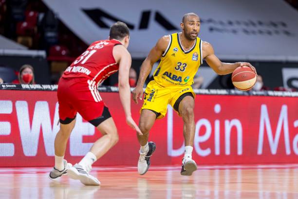 与英超强队 与英超强队